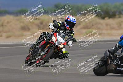 media/Sep-11-2022-SoCal Trackdays (Sun) [[81b7e951af]]/Turn 16 (945am)/